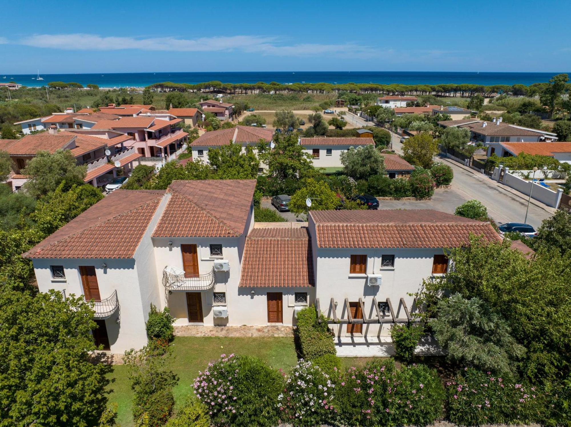 Le Dimore Di Budoni Exterior photo
